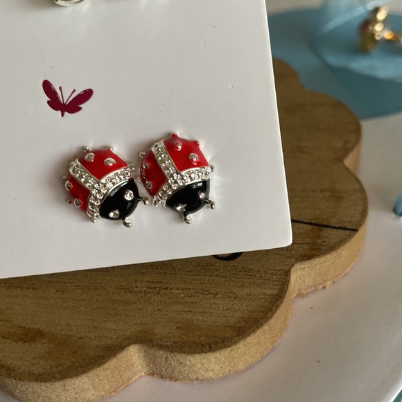 Red Ladybug post Earrings  ITEMS $8 or less BOGO . Bundle I will discount. - Picture 3 of 7